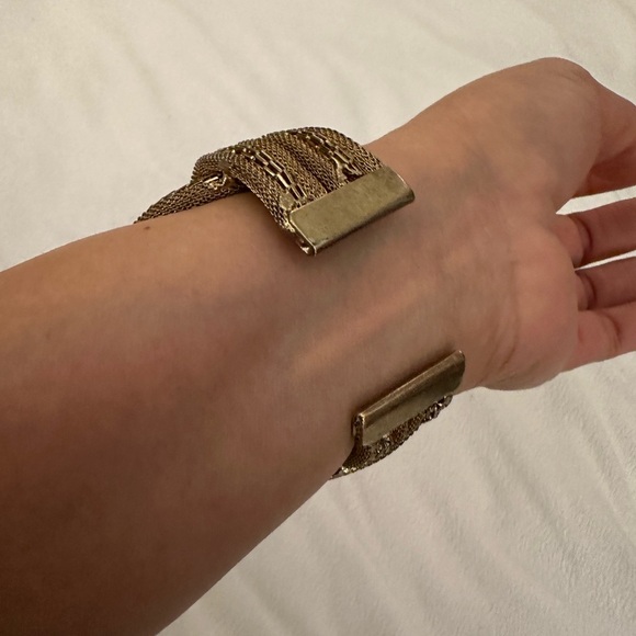 Vintage Gold Tone Mesh And Rhinestone Braided Bracelet - Picture 6 of 11